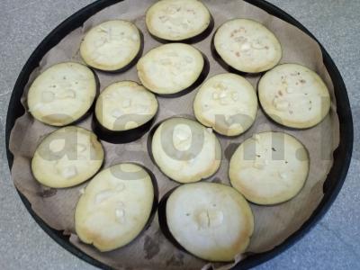 Kepti baklažanai su pomidorais ir sūriu Žingsnis 2