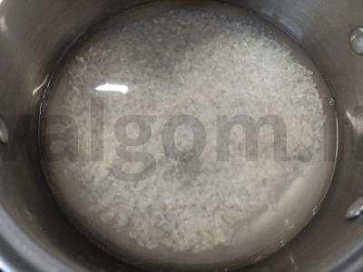 Kepti ryžių kamuoliukai su sūriu Žingsnis 1