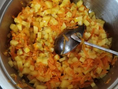 Sriuba su meatballs ir vermišeliu „Vaikiška“ Žingsnis 2