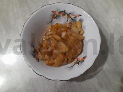 Svogūnų konfituūras su baltu vynu pagrindine nuotrauka