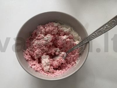 Sūrio blynai pusryčiams „Rožiniai“ Žingsnis 4