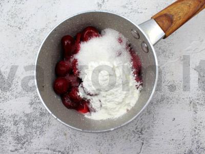 Pyragėliai su vyšniomis kaip „McDonald's“ Žingsnis 1