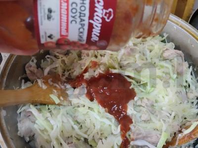 Vištienos šlaunelių filė su pomidorų padažu ir kopūstais Žingsnis 6