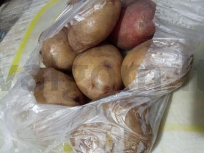 Mikrobangų krosnelėje kepta bulvė su silke Žingsnis 1