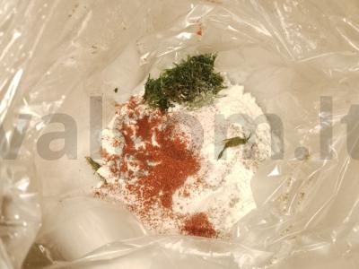 Šprotas miltų dangoje Žingsnis 2