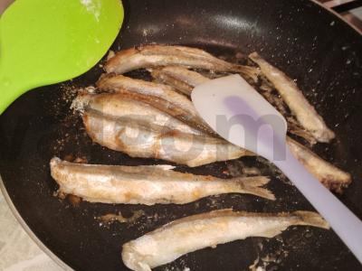 Šprotas miltų dangoje Žingsnis 4