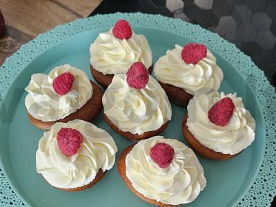 Braškės ir avietės keksiukai Žingsnis 9