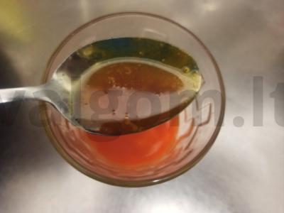 Gazizuotas gėrimas su morkomis ir prieskoniais Žingsnis 6