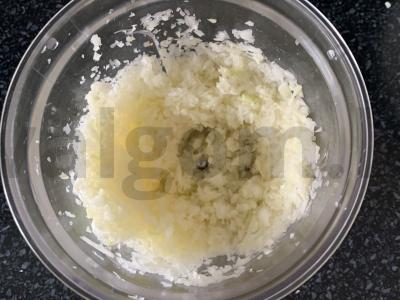 Patingėti kopūstai su grikiais, faršu, grietine ir daržovėmis Žingsnis 4