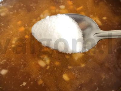 Šaltibarščiai su rūgštynėmis ir troškiniu pomidorų pastoje Žingsnis 12