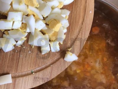 Šaltibarščiai su rūgštynėmis ir troškiniu pomidorų pastoje Žingsnis 13