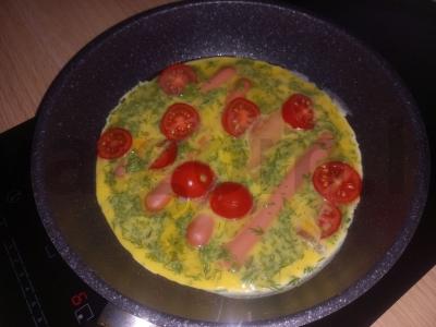 Kiaušinienė su dešrelėmis Žingsnis 2