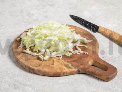 Kopūstų salotos su actu Žingsnis 1