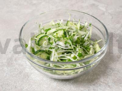 Kopūstų salotos su actu Žingsnis 8