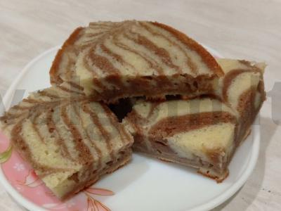 Zebro pyragas su kakava ant kefyro pagrindine nuotrauka