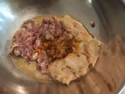 Žuvies ir kiaulienos kotletai vakarienei Žingsnis 3