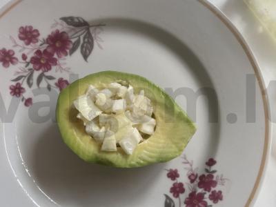 Užkandis su avokadu ir Pekino kopūstu Žingsnis 5