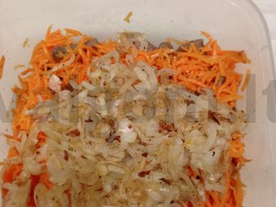 Kepenų ir morkų salotos pagal korėjietišką receptą Žingsnis 5