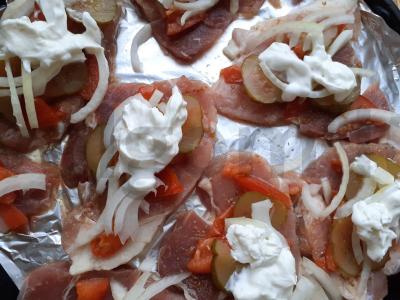 Kiauliena po sūrio-grietinės kepure Žingsnis 3