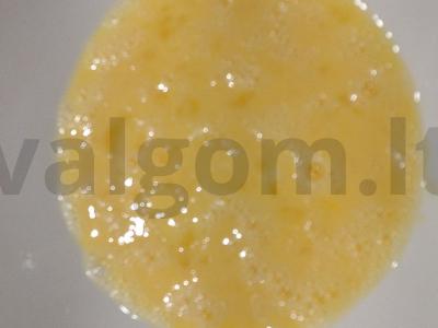 Švelnus kiaulienos šnicelis keptuvėje Žingsnis 2