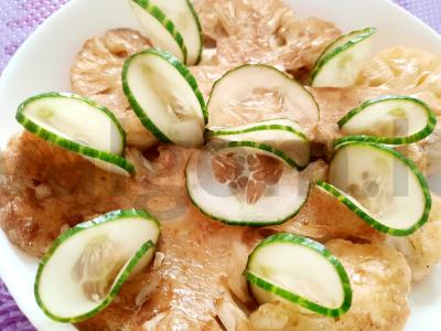 Žiedinės kopūstų steikas su sojų padažu pagrindine nuotrauka