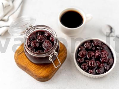 Uogienė „Vyšnia su šokoladu“ pagrindine nuotrauka