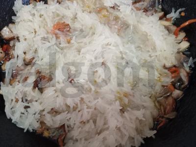 Basmati ryžiai su daržovėmis ir karališkais grybais Žingsnis 4