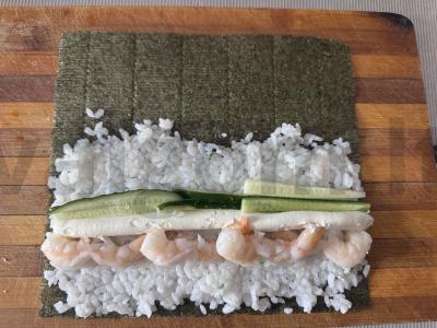 Kepti ritinėliai su krevetėmis Žingsnis 5