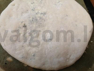 Kepamas pyragas su varškės-sūrio įdaru Žingsnis 7