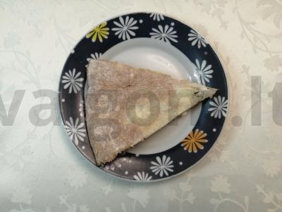 Kepamas pyragas su varškės-sūrio įdaru pagrindine nuotrauka