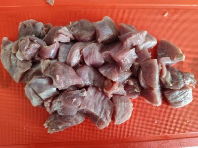 Kalakutiena su daržovėmis sojų padaže Žingsnis 1