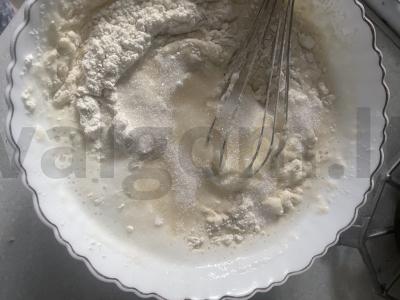 Pankekai su kefyru ir kiviais Žingsnis 4