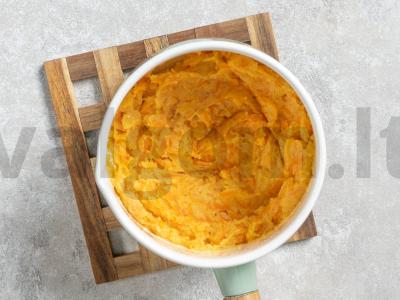 Dietinės morkų kotletai Žingsnis 6