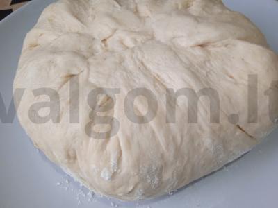 Hachapuri su rūkytu Adygei sūriu Žingsnis 4