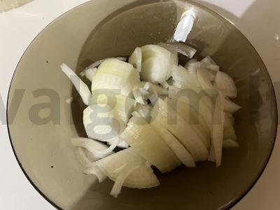 Troškinta jautienos kepenėlė su svogūnais Žingsnis 7