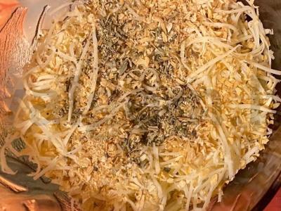 Salotas „Suhocvet“ su fazano filė ir kiaušiniu Žingsnis 5