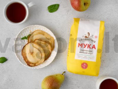 Purūs blynai su kriaušėmis pagrindine nuotrauka