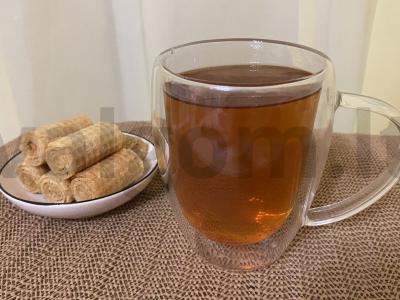 Vitaminų arbata su šaltalankiais ir citrina pagrindine nuotrauka