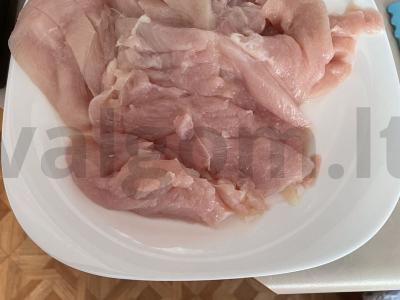 Keptas vištienos filė su šalotiniu svogūnu Žingsnis 1