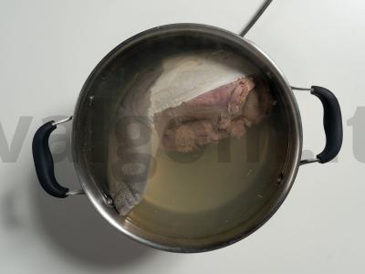 Kalakutų salotos Žingsnis 1