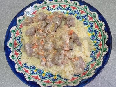 Troškinti vištienos širdelės su kuskuso garnyru Žingsnis 10