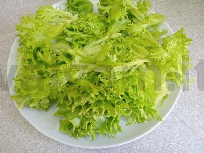 Salotas su šonine ir citrinos-česnako padažu Žingsnis 1