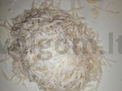 Naujųjų metų salotas „Monomacho kepurė“ Žingsnis 1