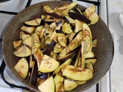 Korejiškai paruošti baklažanai su morkomis ir paprikomis Žingsnis 6