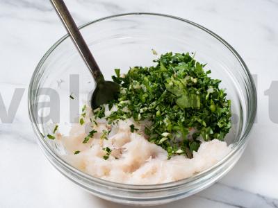 Skani menkės žuvies kotletai Žingsnis 4