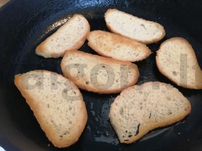 Sumuštiniai su šprotų „Izyzk“ Žingsnis 2