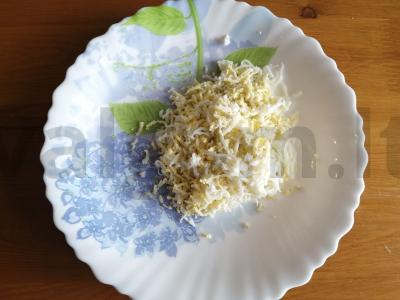 Sumuštiniai su šprotų „Izyzk“ Žingsnis 3