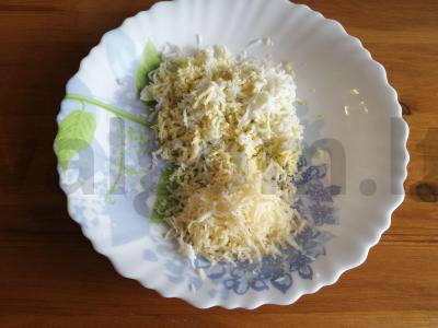 Sumuštiniai su šprotų „Izyzk“ Žingsnis 4