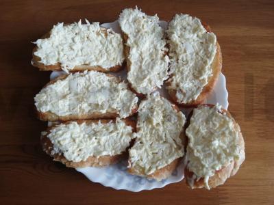 Sumuštiniai su šprotų „Izyzk“ Žingsnis 6