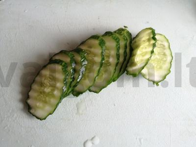 Sumuštiniai su šprotų „Izyzk“ Žingsnis 7